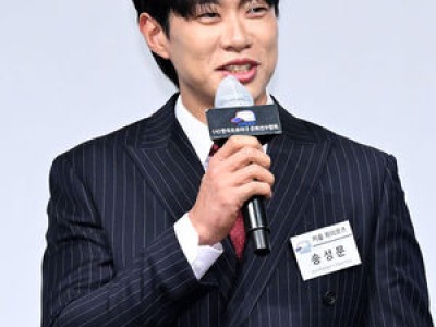 송성문 2025 시즌 계약서에 이유 없이 퇴출 조항 넣어 논란