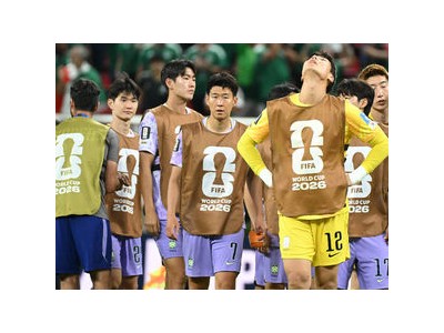손흥민 교체 전략에 홍명보 감독이 또 논란