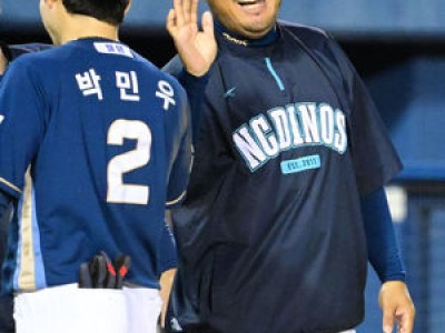 NC 이호준 감독의 마운드 방문이 경기 승리로 이어지다