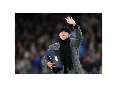 손흥민 복귀 토트넘 홈에서 리빙 레전드 맞이해 분위기 뜨거웠다